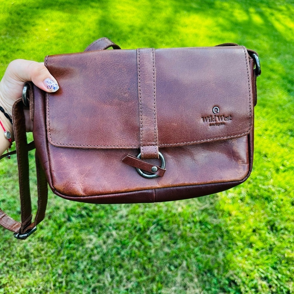 Wild West Los Angeles Crossbody Purse - Picture 2 of 5